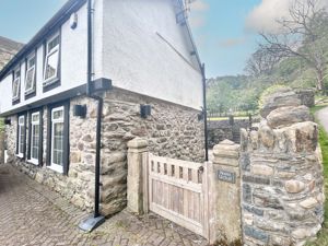 Photo 30- click for photo gallery